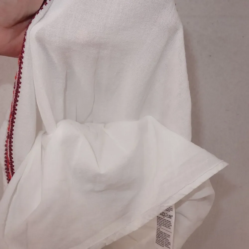 Old Navy Lightweight White Sleeveless Smocked Tunic Shirt Boho 12-18 months